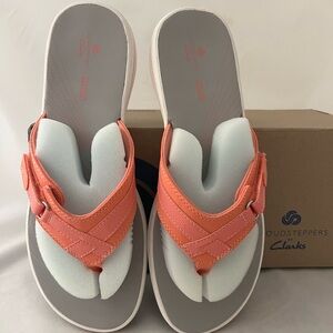 NWT CLARK's CloudSteppers SZ 9 Breeze Sea Coral